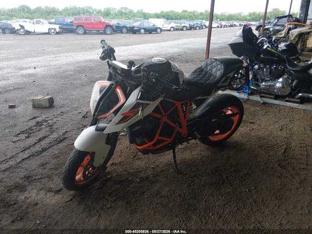 2018 KTM 1290 SUPER DUKE R 2