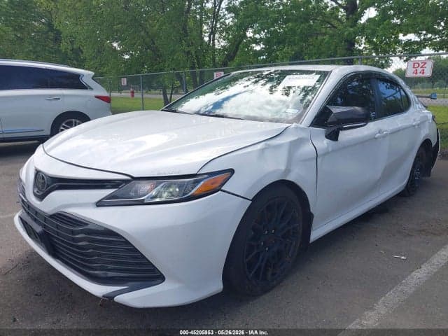 2020 TOYOTA CAMRY LE AWD 6