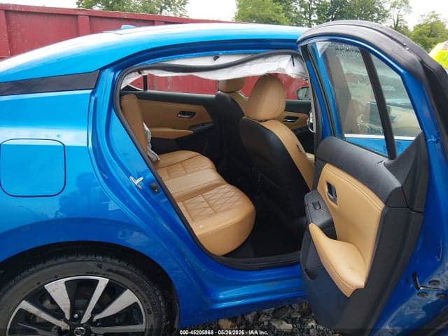 2022 NISSAN SENTRA SV XTRONIC CVT 8