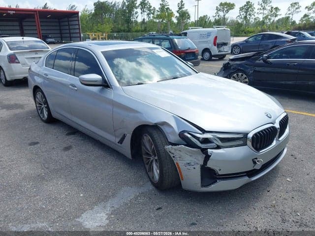 2021 BMW 530I 1