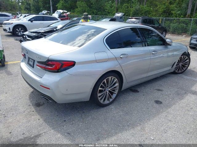 2021 BMW 530I 4