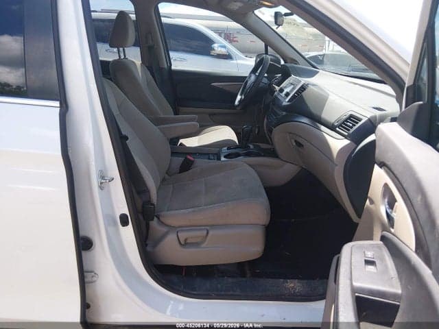 2017 HONDA PILOT LX 5