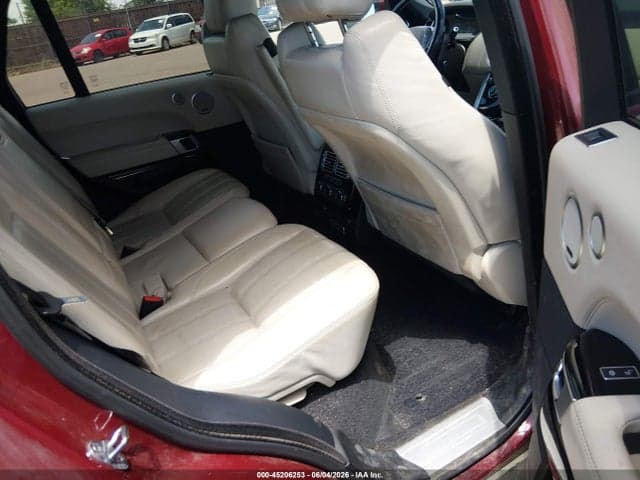 2016 LAND ROVER RANGE ROVER 8