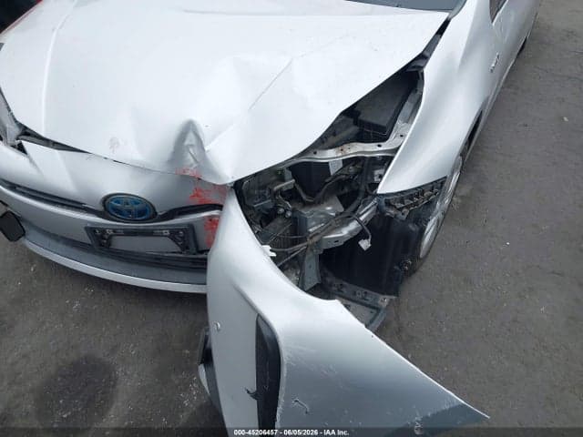 2020 TOYOTA PRIUS LE 6