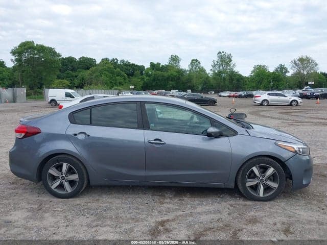 2018 KIA FORTE S 14