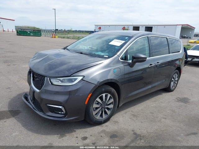 2022 CHRYSLER PACIFICA HYBRID TOURING L 2