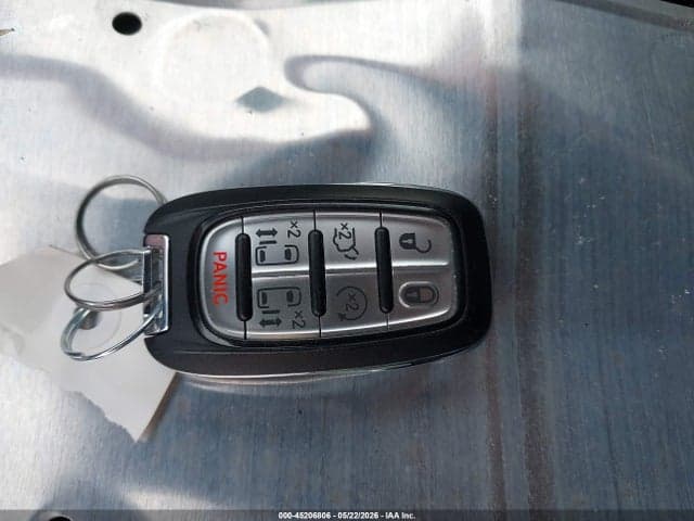 2022 CHRYSLER PACIFICA HYBRID TOURING L 11