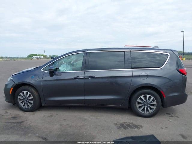 2022 CHRYSLER PACIFICA HYBRID TOURING L 14