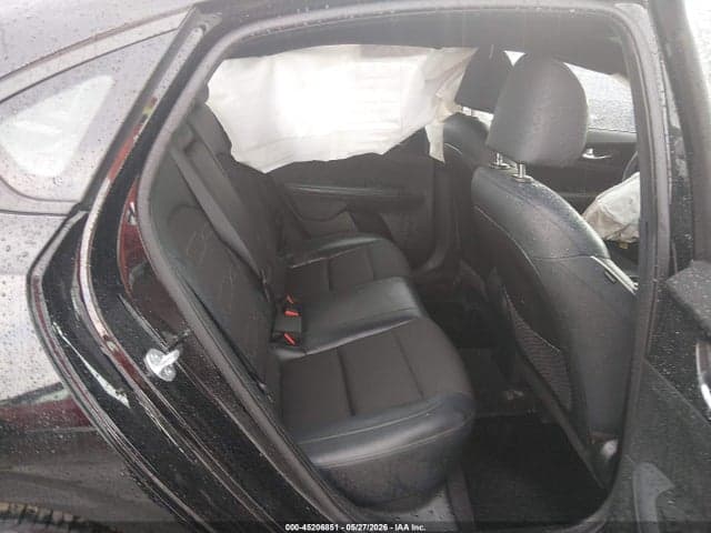 2024 KIA FORTE GT-LINE 8