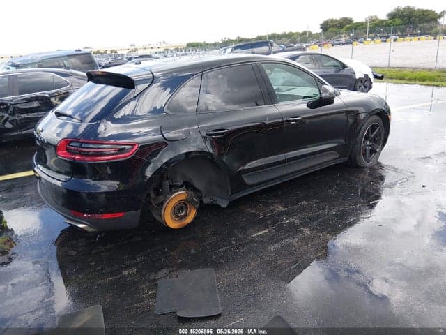 2018 PORSCHE MACAN 5
