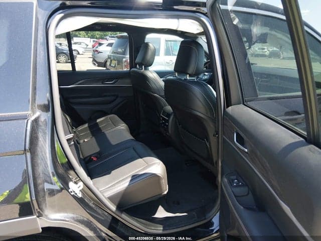 2024 JEEP GRAND CHEROKEE LIMITED 4X4 8