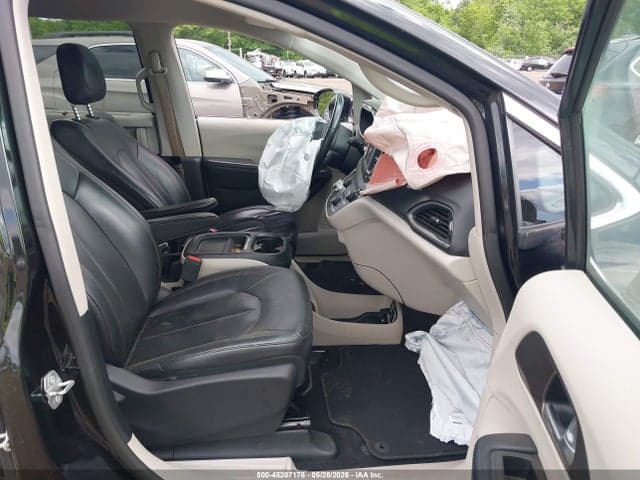 2018 CHRYSLER PACIFICA TOURING L 5
