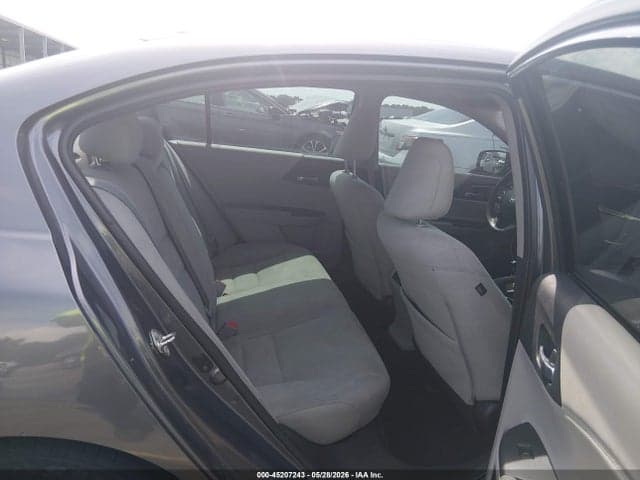 2017 HONDA ACCORD EX 8
