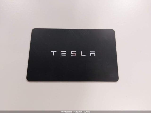 2026 TESLA MODEL Y 10