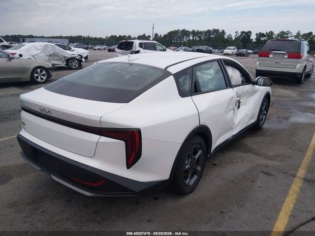 2026 KIA K4 LXS 4