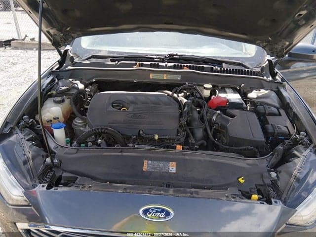 2017 FORD FUSION SE 11
