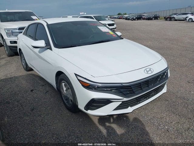 2025 HYUNDAI ELANTRA SE 1