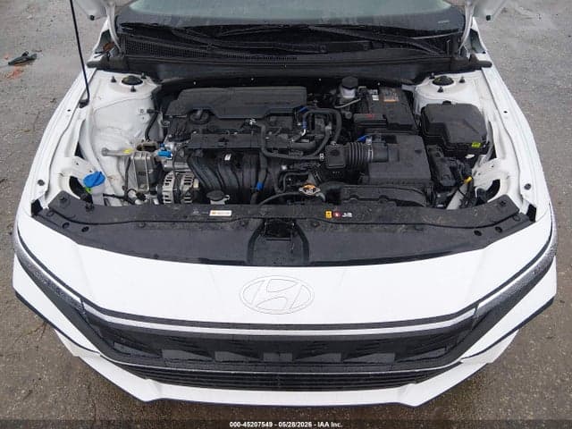 2025 HYUNDAI ELANTRA SE 10