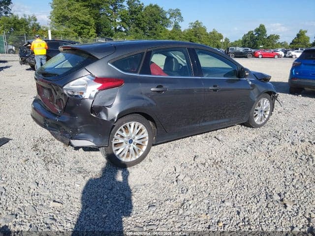 2018 FORD FOCUS TITANIUM 4