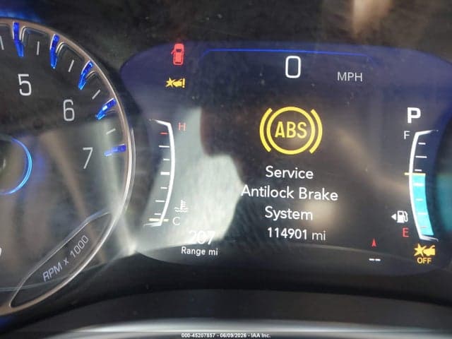 2022 CHRYSLER PACIFICA LIMITED 16