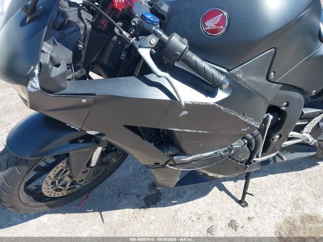 2019 HONDA CBR600 RR 9