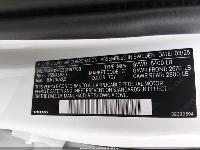 2025 VOLVO XC60 B5 PLUS 9