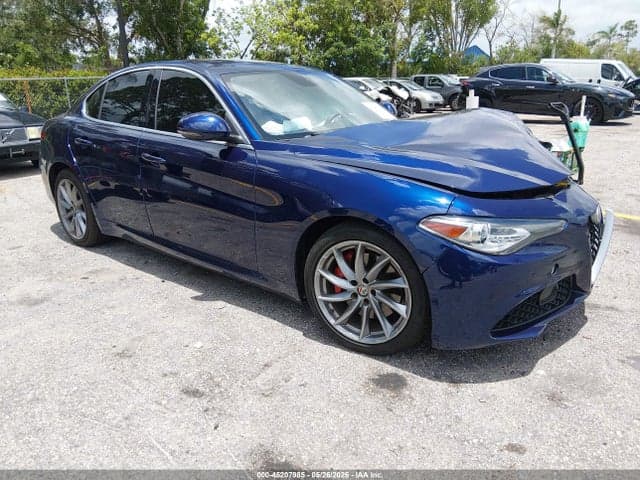 2017 ALFA ROMEO GIULIA RWD