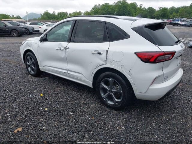 2023 FORD ESCAPE ST-LINE SELECT 3