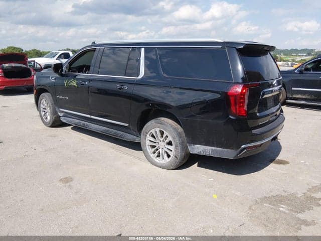 2021 GMC YUKON XL 4WD SLT 3