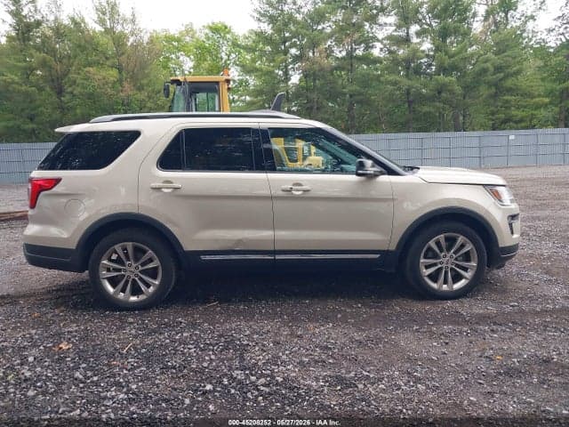 2018 FORD EXPLORER XLT 13