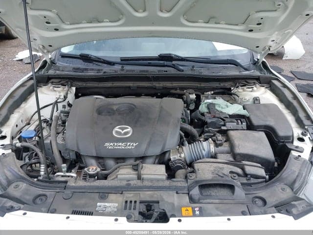 2018 MAZDA MAZDA3 TOURING 10