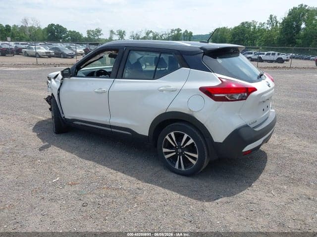 2019 NISSAN KICKS SR 3