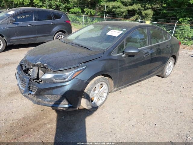 2017 CHEVROLET CRUZE LT AUTO 2
