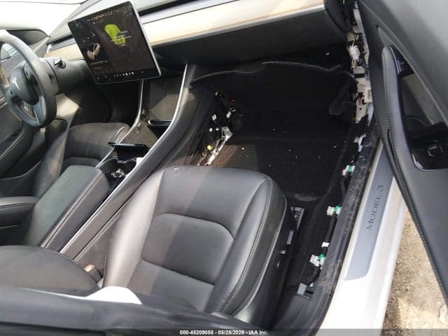2019 TESLA MODEL 3 LONG RANGE/PERFORMANCE 5