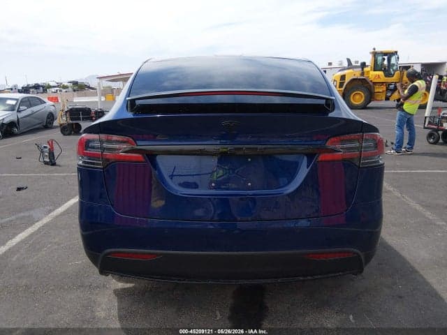 2017 TESLA MODEL X 16