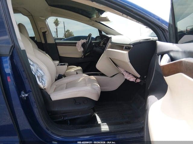2017 TESLA MODEL X 5