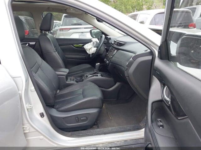 2020 NISSAN ROGUE SL INTELLIGENT AWD 5