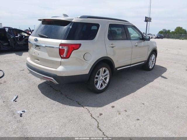 2017 FORD EXPLORER XLT 4