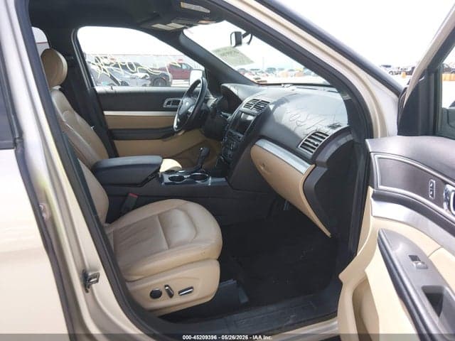 2017 FORD EXPLORER XLT 5