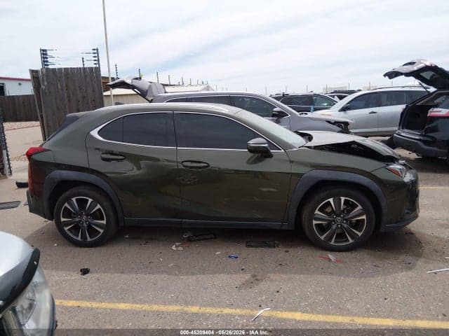 2019 LEXUS UX 200 13