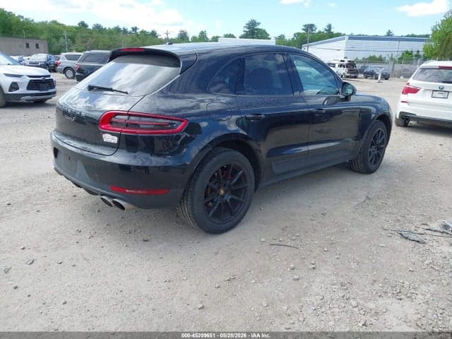 2017 PORSCHE MACAN S 4