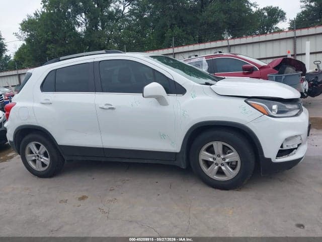 2019 CHEVROLET TRAX LT 13
