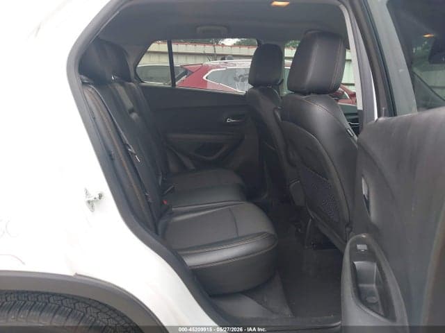 2019 CHEVROLET TRAX LT 8