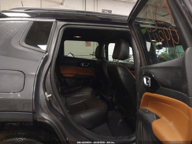 2024 JEEP COMPASS LIMITED 4X4 8