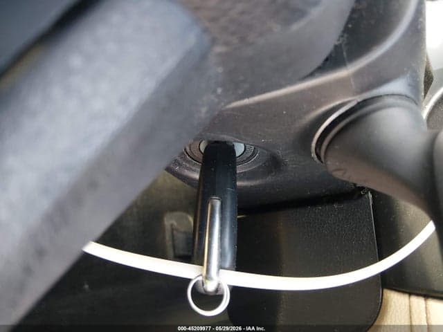 2019 TOYOTA RAV4 LE 11