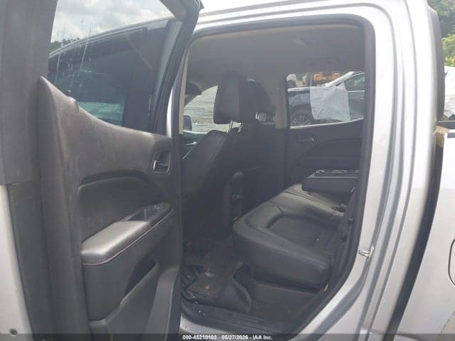 2017 GMC CANYON SLE 8