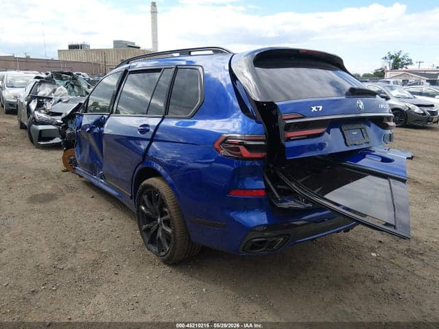 2024 BMW X7 M60I 4