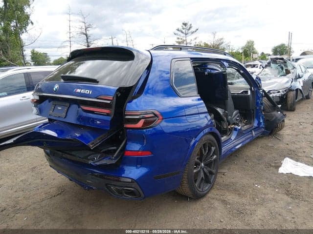 2024 BMW X7 M60I 9