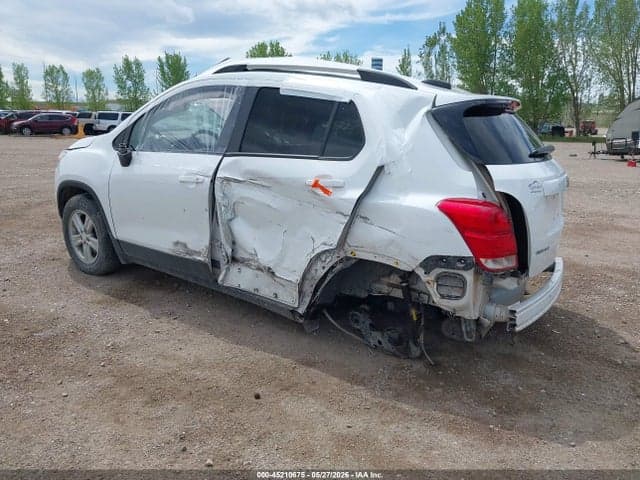 2022 CHEVROLET TRAX AWD LT 3