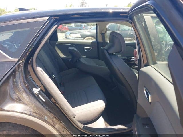 2025 KIA K4 EX 8